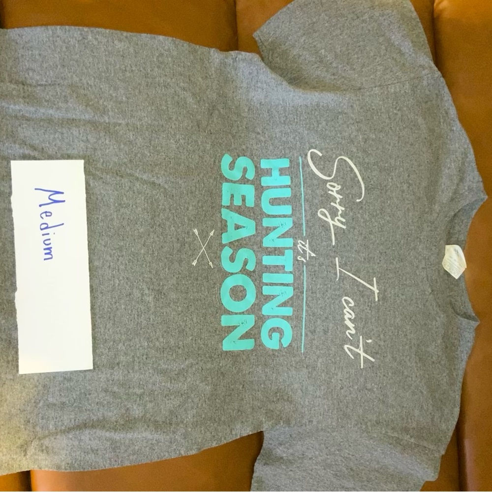 2 medium women’s tshirts